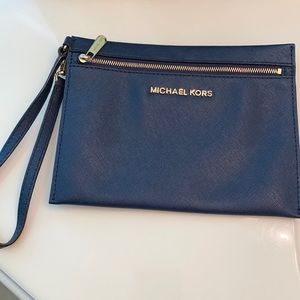 Michael Kors Wristlet